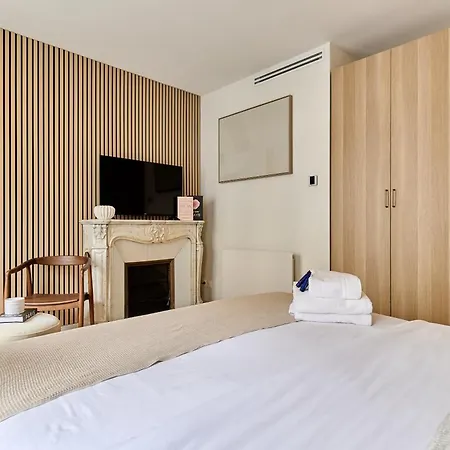 Sublime Center Of Apartment Paris
